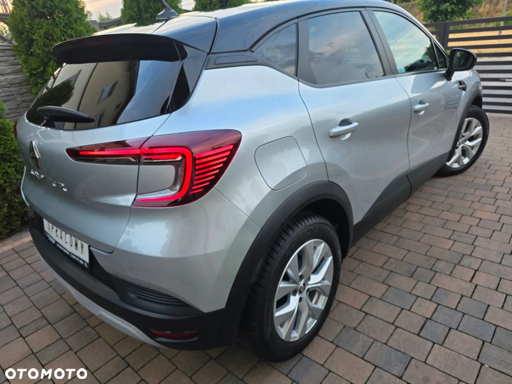 Renault Captur - 22