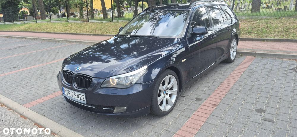 BMW Seria 5 525d - 2