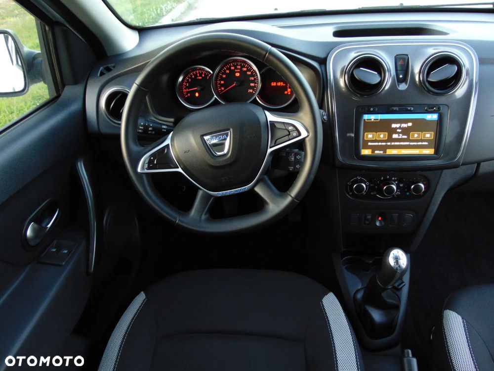 Dacia Sandero Stepway TCe 100 Prestige - 7