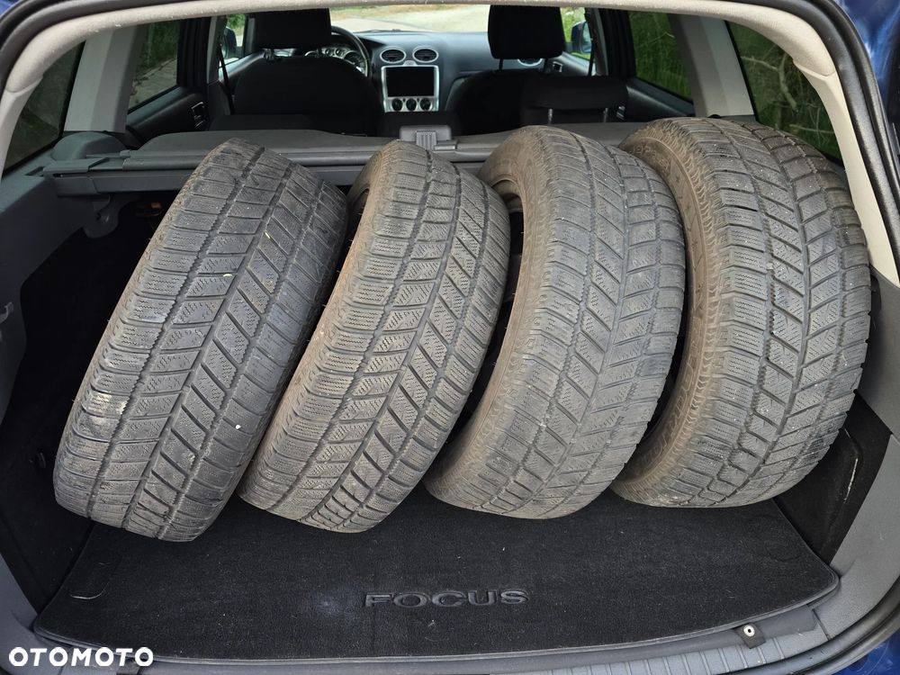 Ford Focus 1.6 16V Titanium - 34