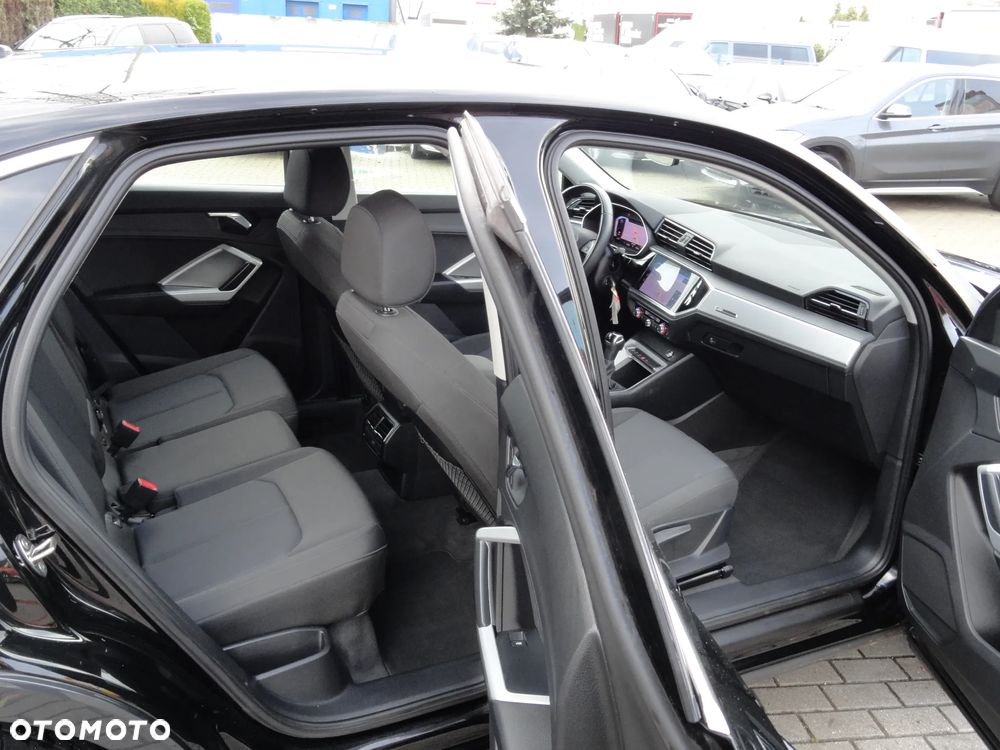 Audi Q3 Sportback 35 TFSI S tronic - 10