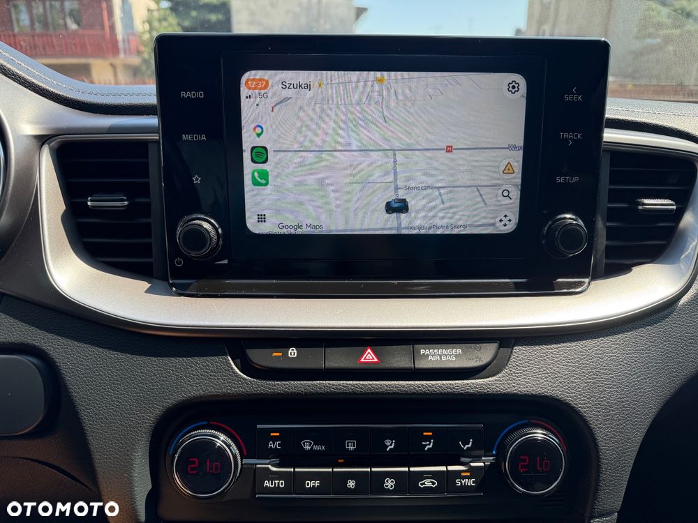 Kia XCeed 1.4 T-GDI L DCT - 14