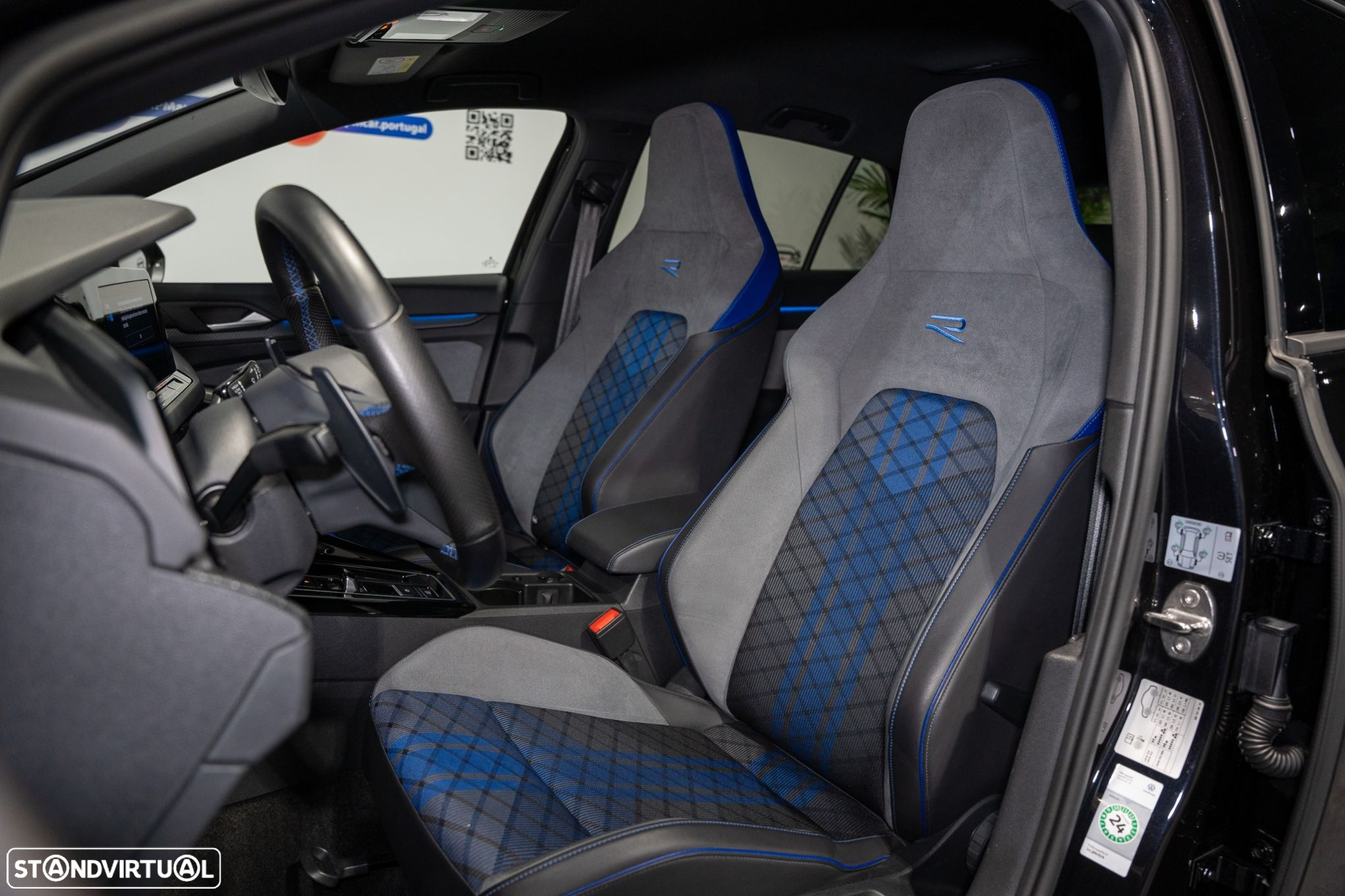 VW Golf 2.0 TSI R DSG - 21