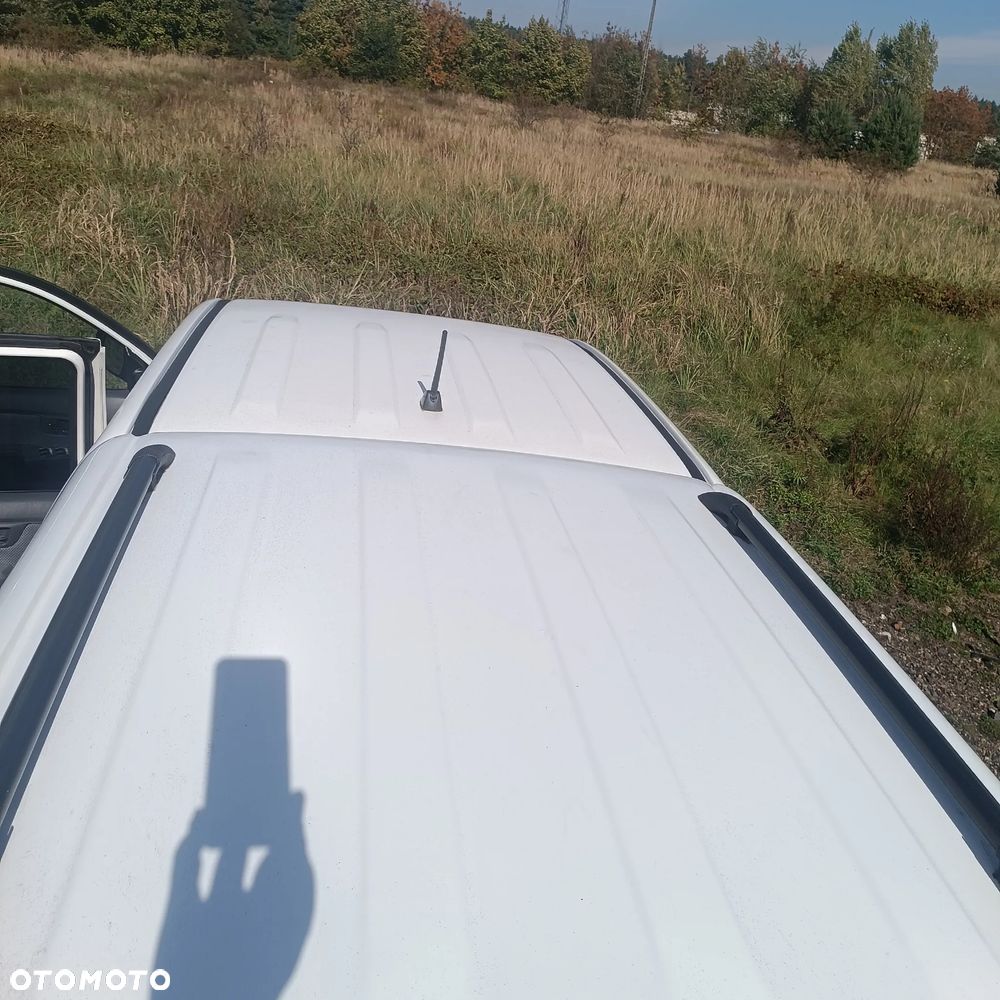 Toyota Hilux 3.0 D-4D SR5 - 6