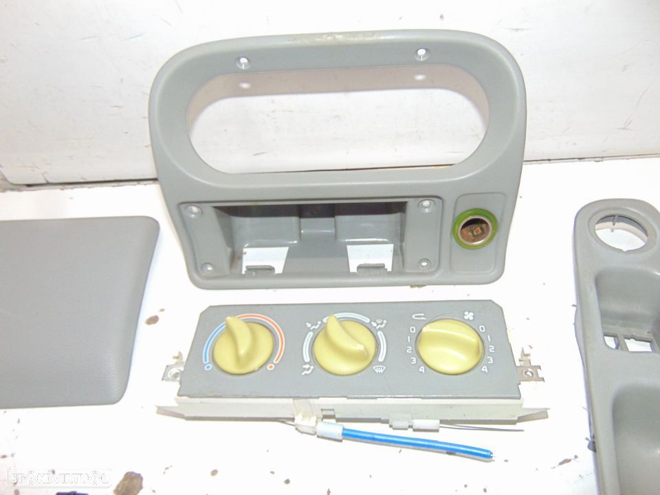 Renault twingo várias pequenas peças - 2