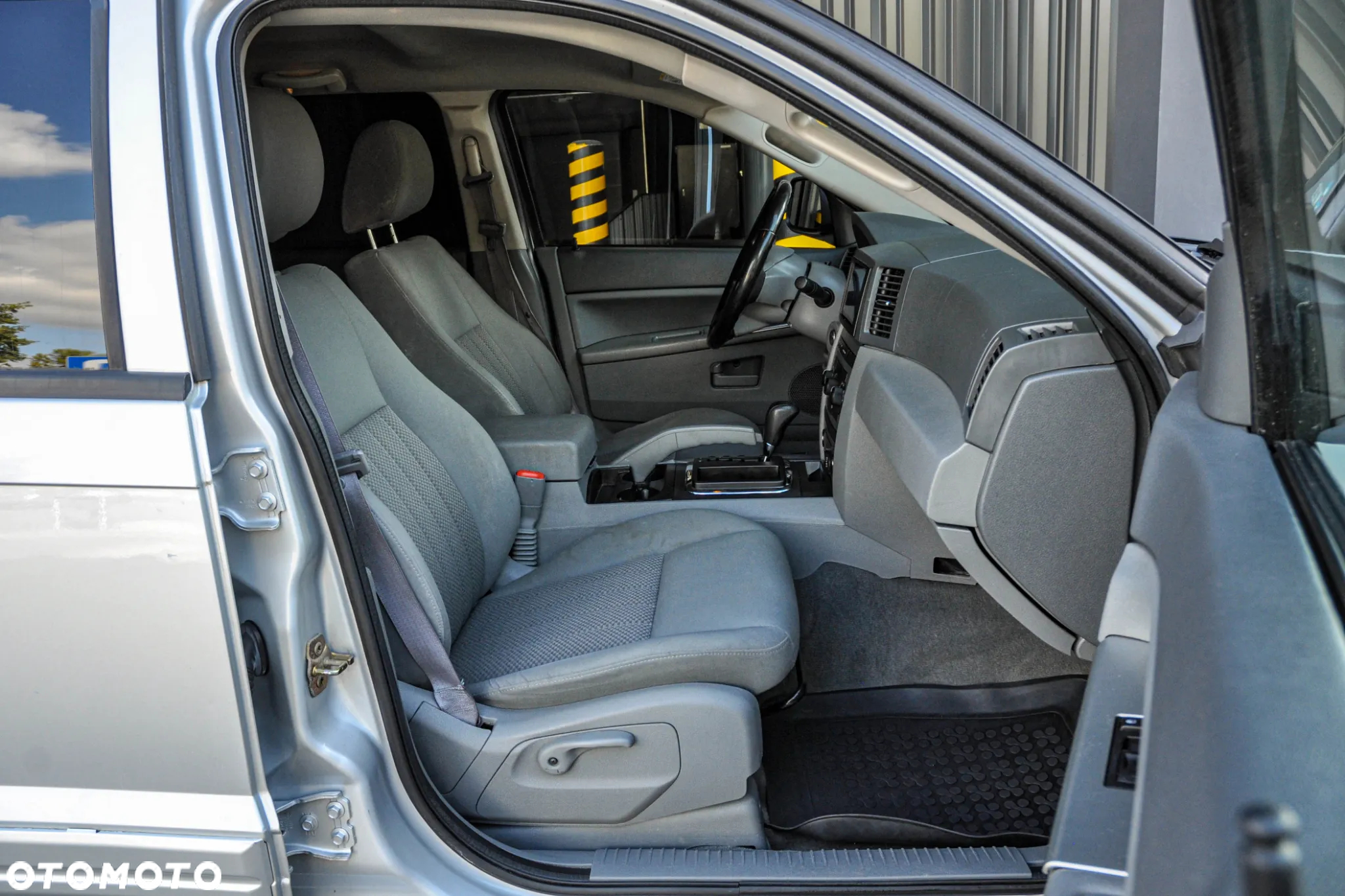 Jeep Grand Cherokee 3.7 4x2 Laredo - 11