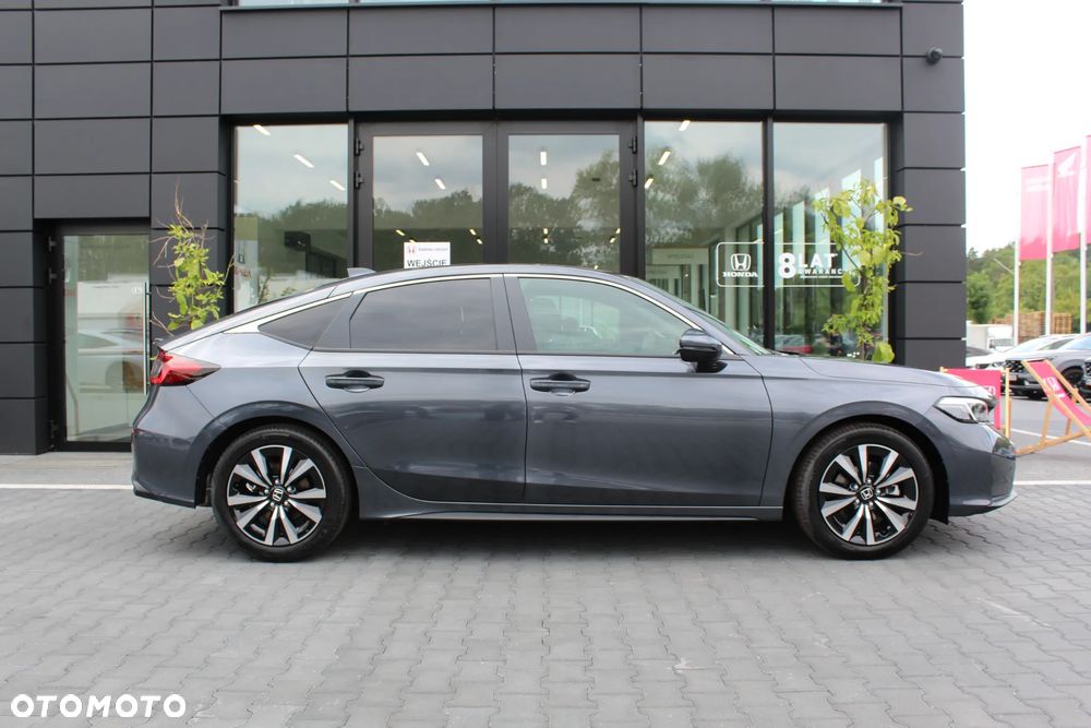 Honda Civic 2.0 i-MMD Elegance CVT - 13