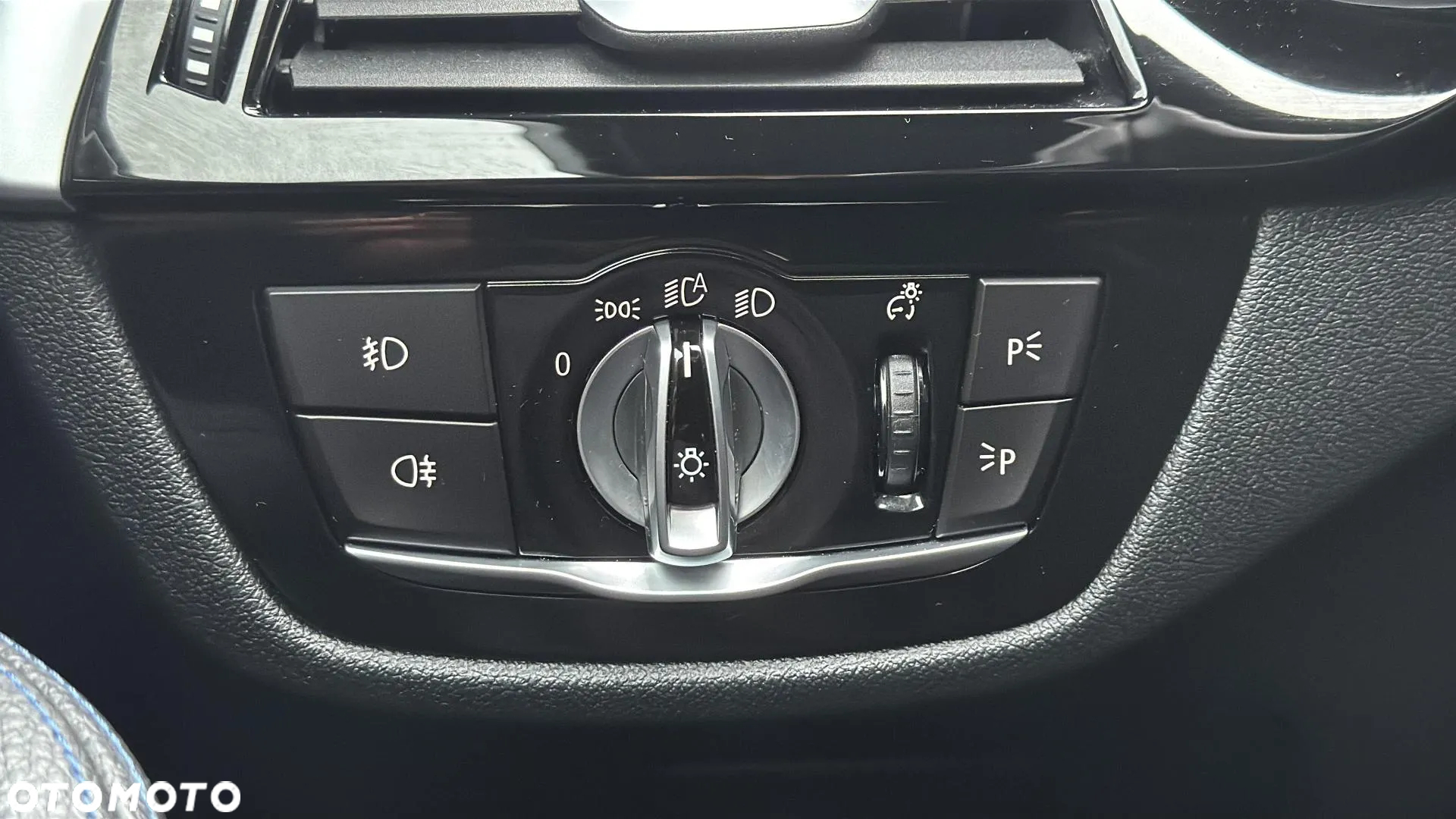 BMW Seria 5 520d xDrive M Sport sport - 25