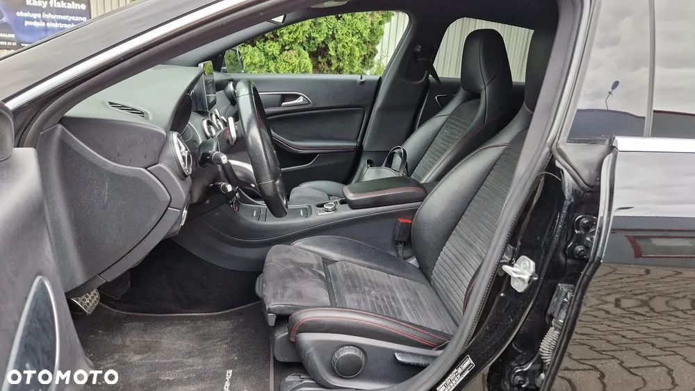 Mercedes-Benz CLA 200 7G-DCT AMG Line - 4