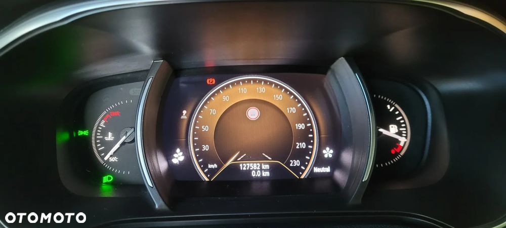 Renault Megane ENERGY TCe 130 BOSE EDITION - 20