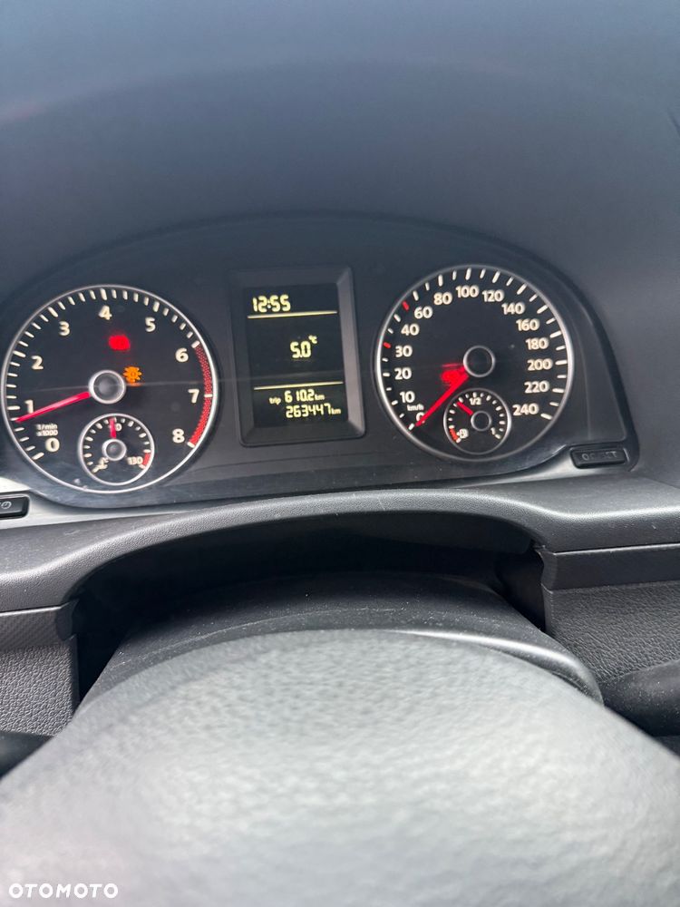 Volkswagen Caddy - 10