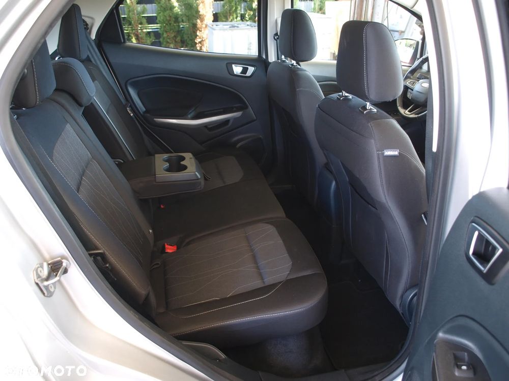 Ford EcoSport - 10