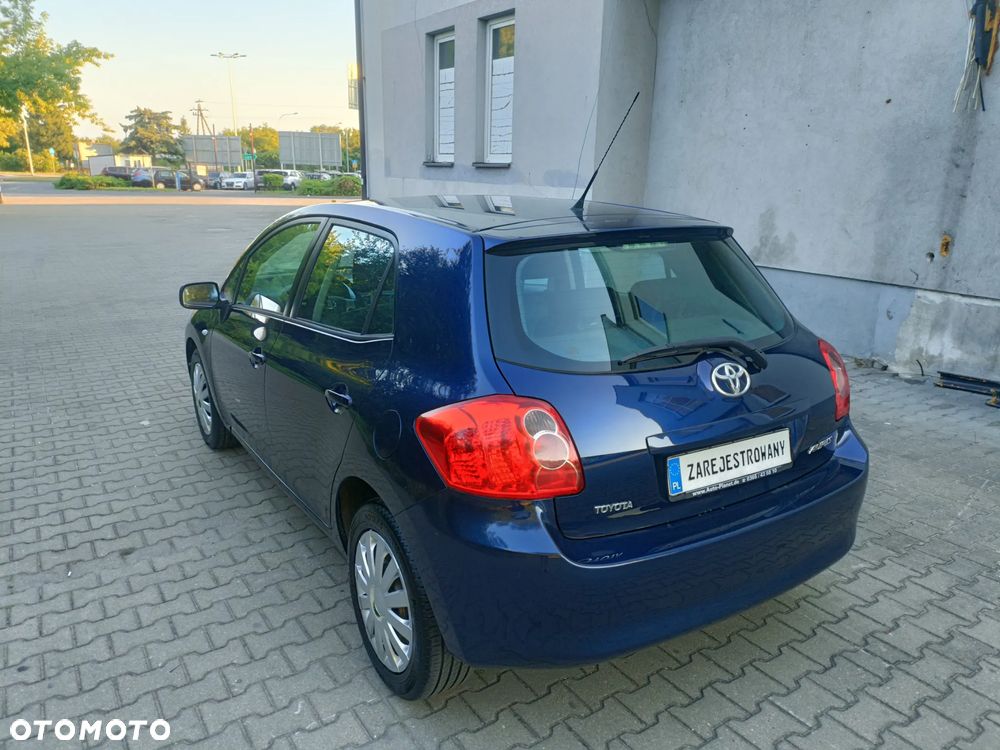 Toyota Auris 1.4 VVT-i - 5