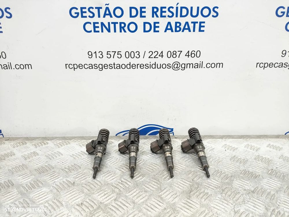 Conjunto Injetores Original Bosch VAG VW Volkswagen Audi Seat Skoda 2.0 TDI 140cv 0414720404 03G130073G - 1
