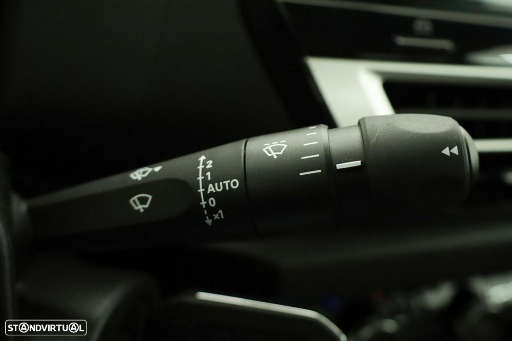 Citroën C4 1.2 PureTech Plus EAT8 - 17