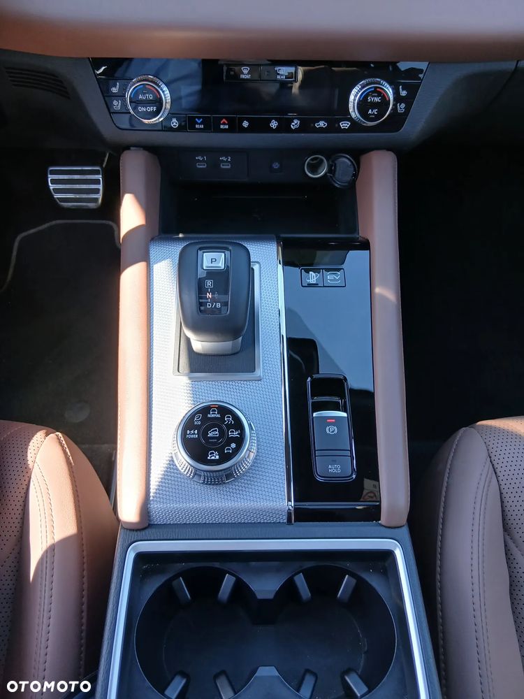 Mitsubishi Outlander Instyle Plus - 11
