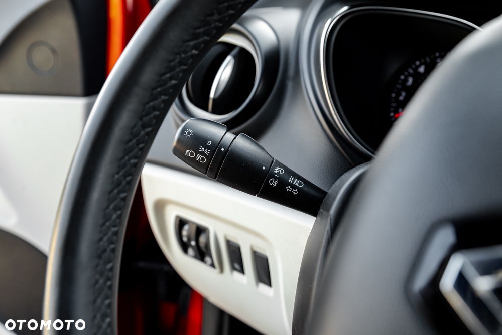 Renault Captur - 31