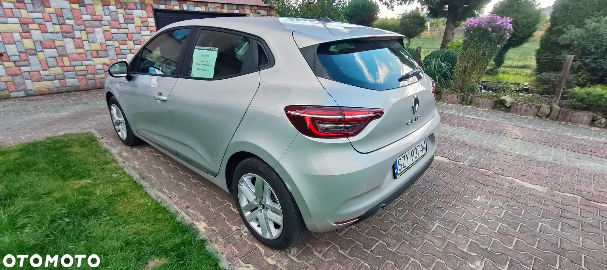 Renault Clio - 7