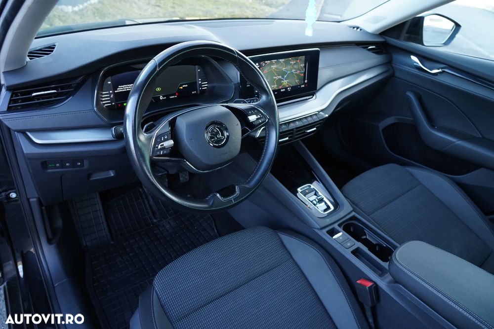 Skoda Octavia 2.0 TDI DSG Edition Plus - 9