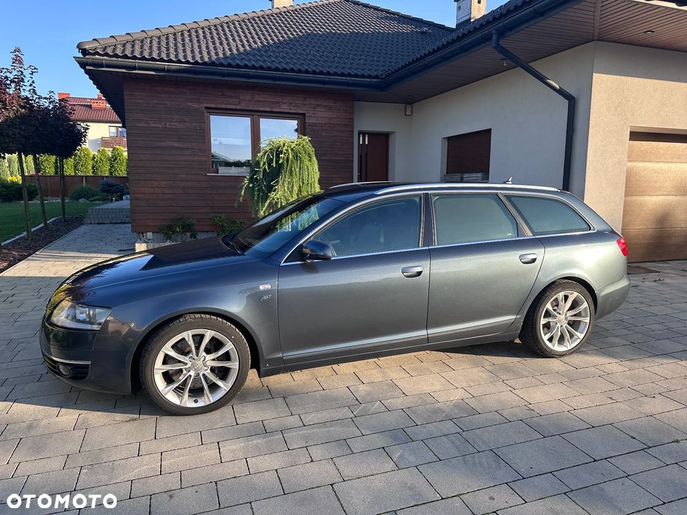 Audi A6 Avant 4.2 quattro tiptronic - 14