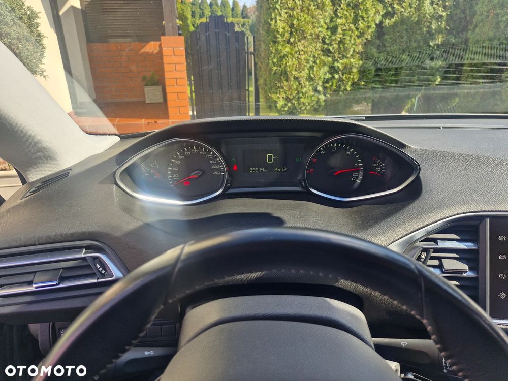 Peugeot 308 BlueHDi 120 Stop & Start Style - 13