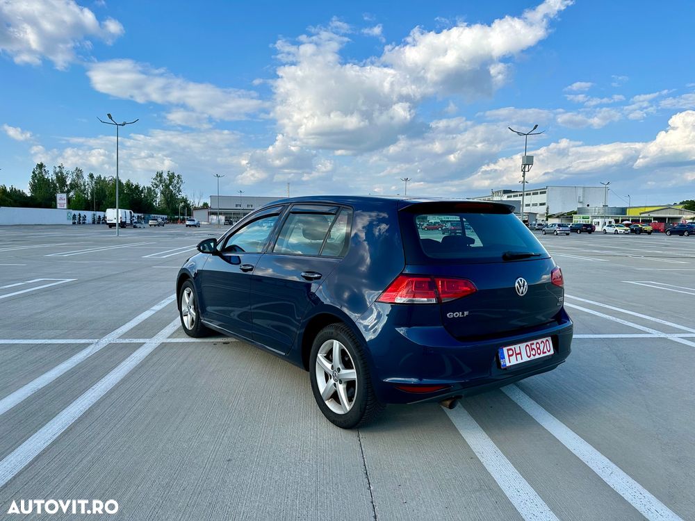 Volkswagen Golf 1.6 TDI BlueMotion Technology Comfortline - 3