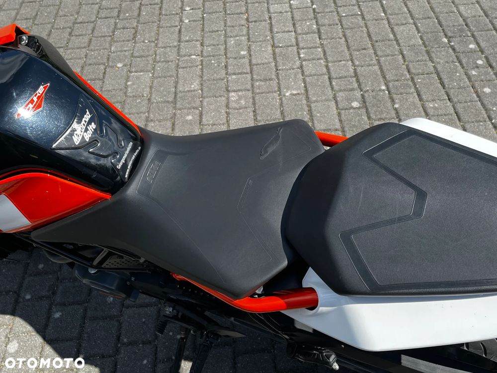 KTM Duke 125 - 6