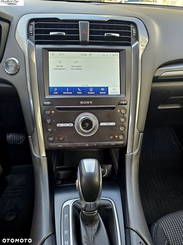 Ford Mondeo 2.0 Hybrid Titanium - 20