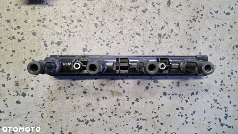 OPEL CORSA D 1.2 16V A12XER CEWKA ZAPŁONOWA GN10401 - 2
