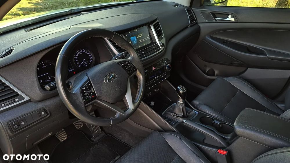 Hyundai Tucson - 32