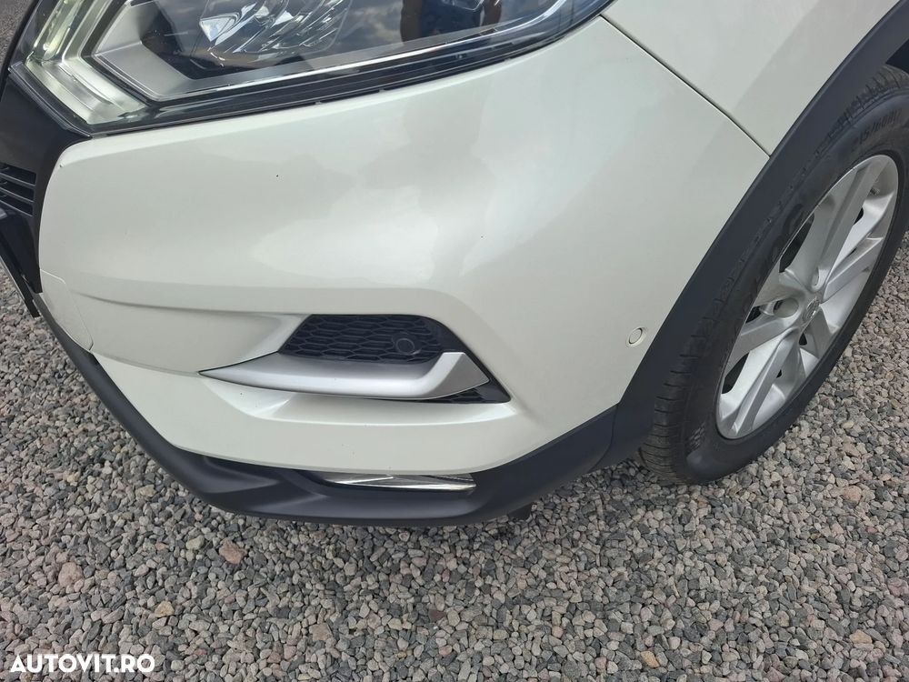 Nissan Qashqai 1.5 DCI TEKNA - 25