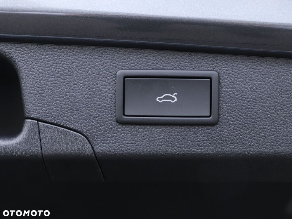 Volkswagen Passat - 21