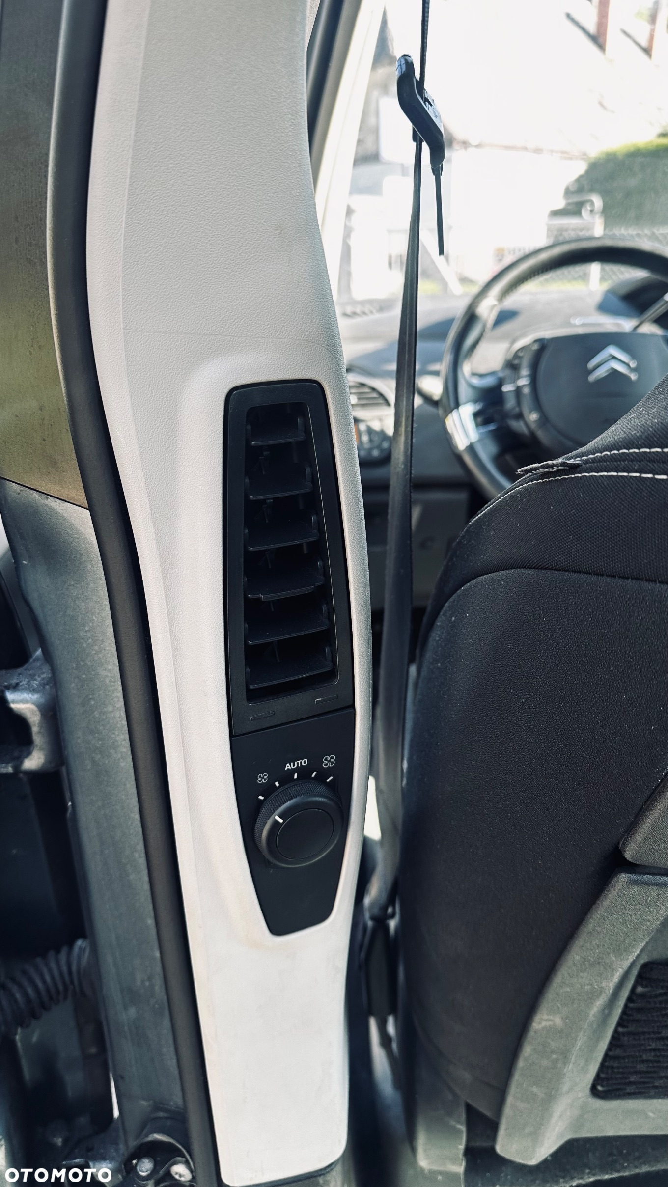 Citroën C4 Picasso - 9