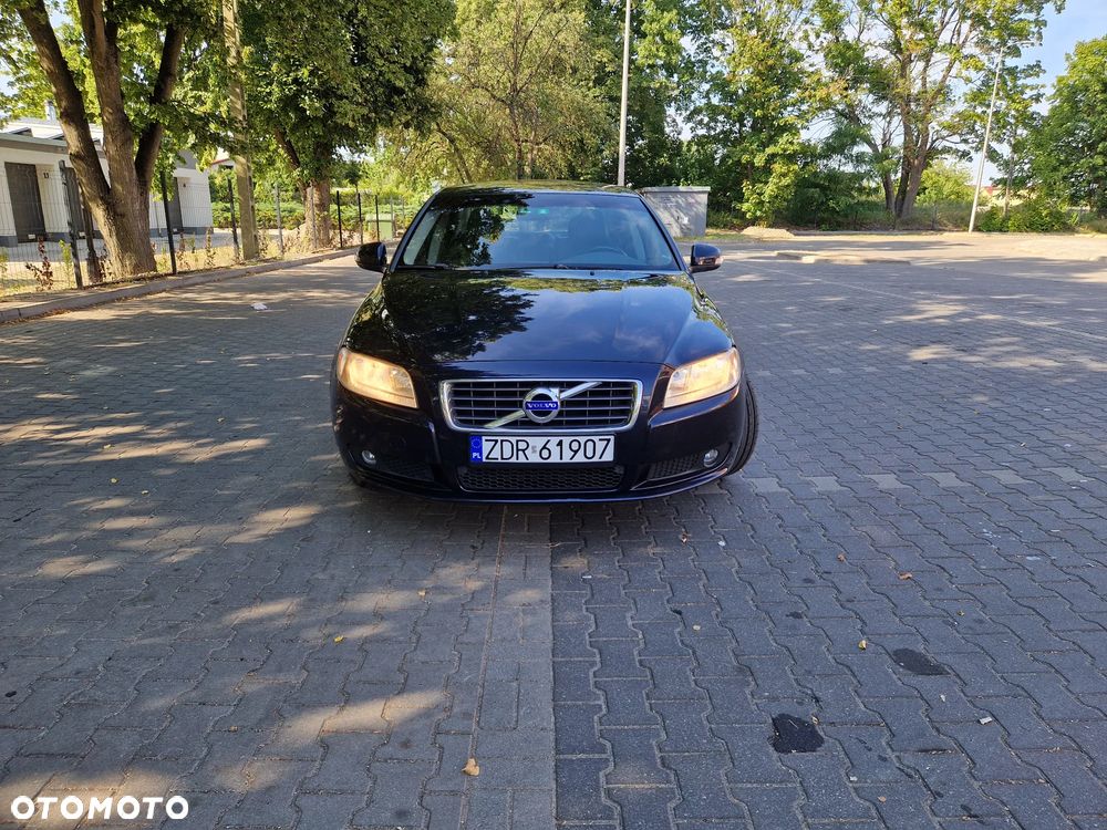 Volvo S80 - 2