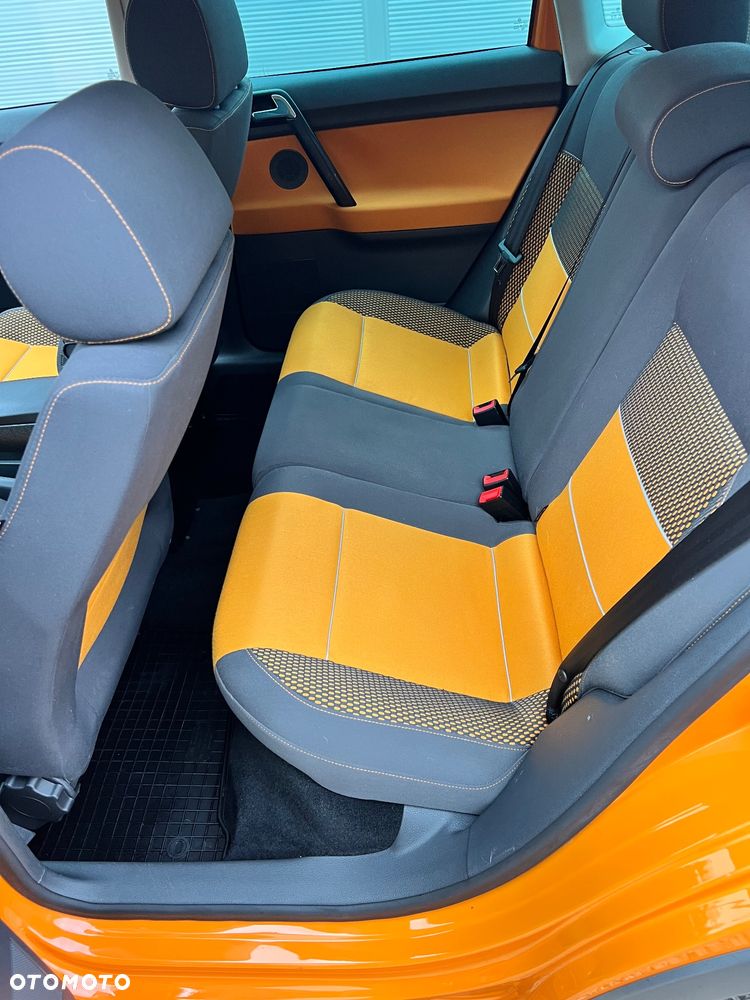 Volkswagen Polo Cross - 11