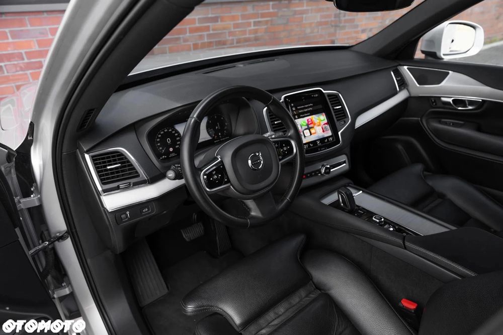 Volvo XC 90 B5 D AWD Geartronic Momentum - 19