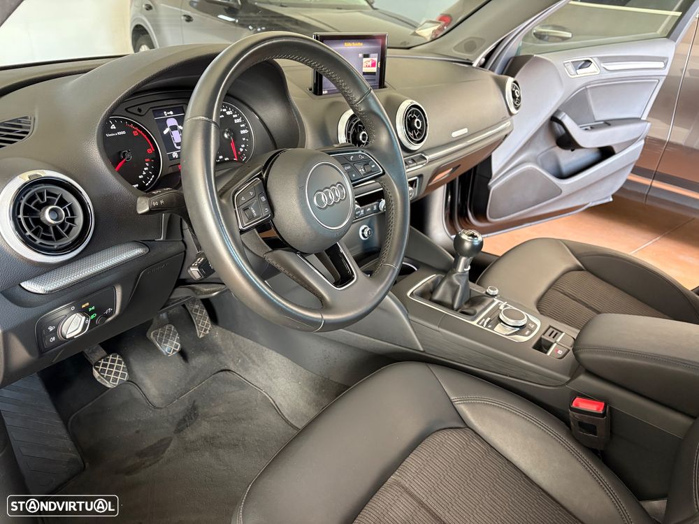Audi A3 Limousine 1.6 TDI Sport - 11