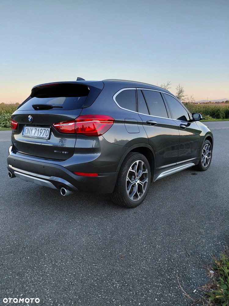 BMW X1 - 13