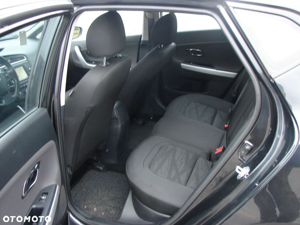 Kia Ceed 1.6 CRDi M - 8