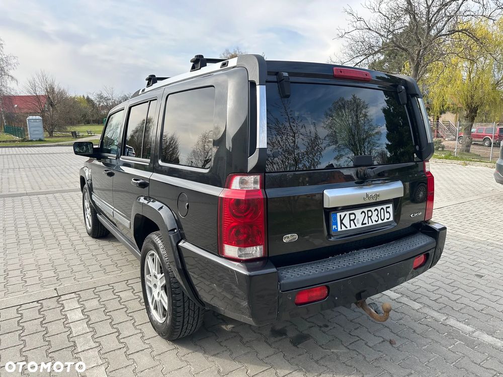 Jeep Commander 3.0 CRD Overland - 8