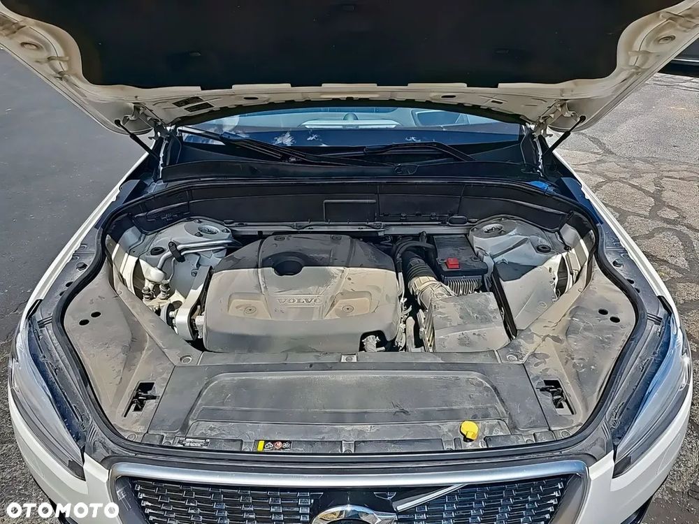 Volvo XC 90 T6 AWD R-Design 7os - 14