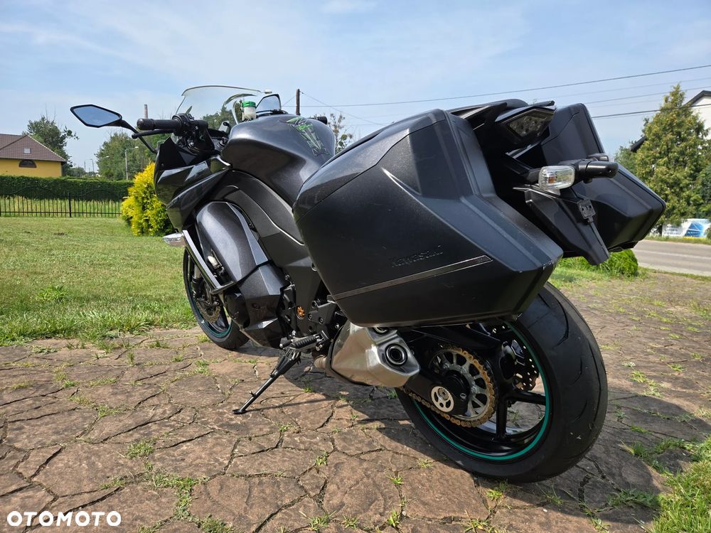 Kawasaki Z - 6