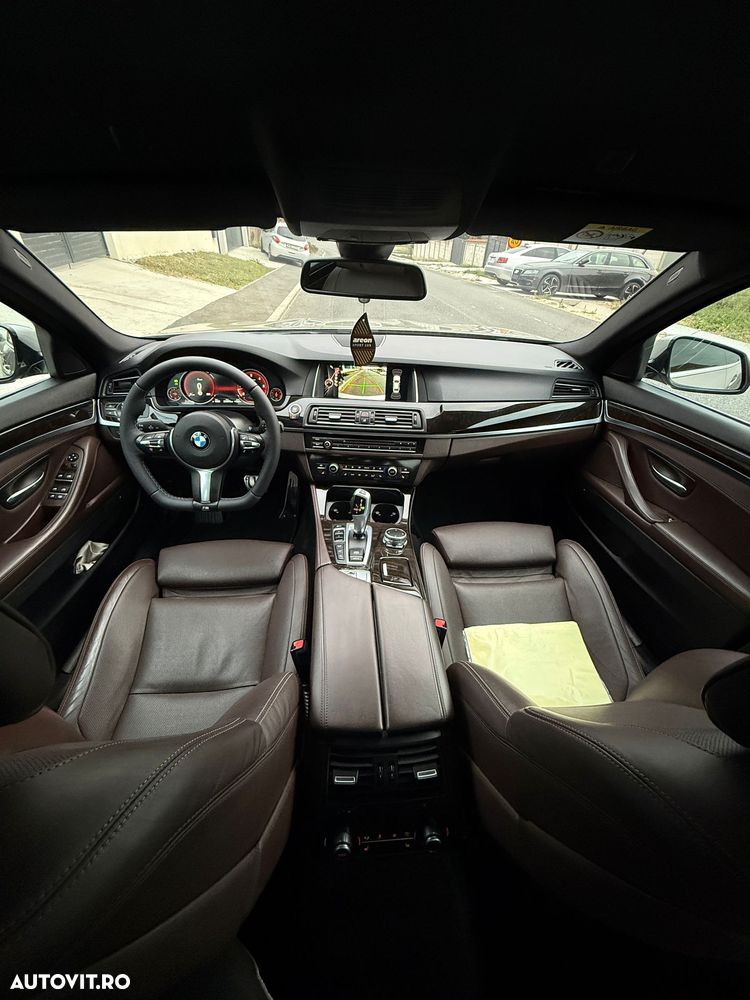 BMW Seria 5 535d xDrive Touring Sport-Aut. Luxury Line - 9