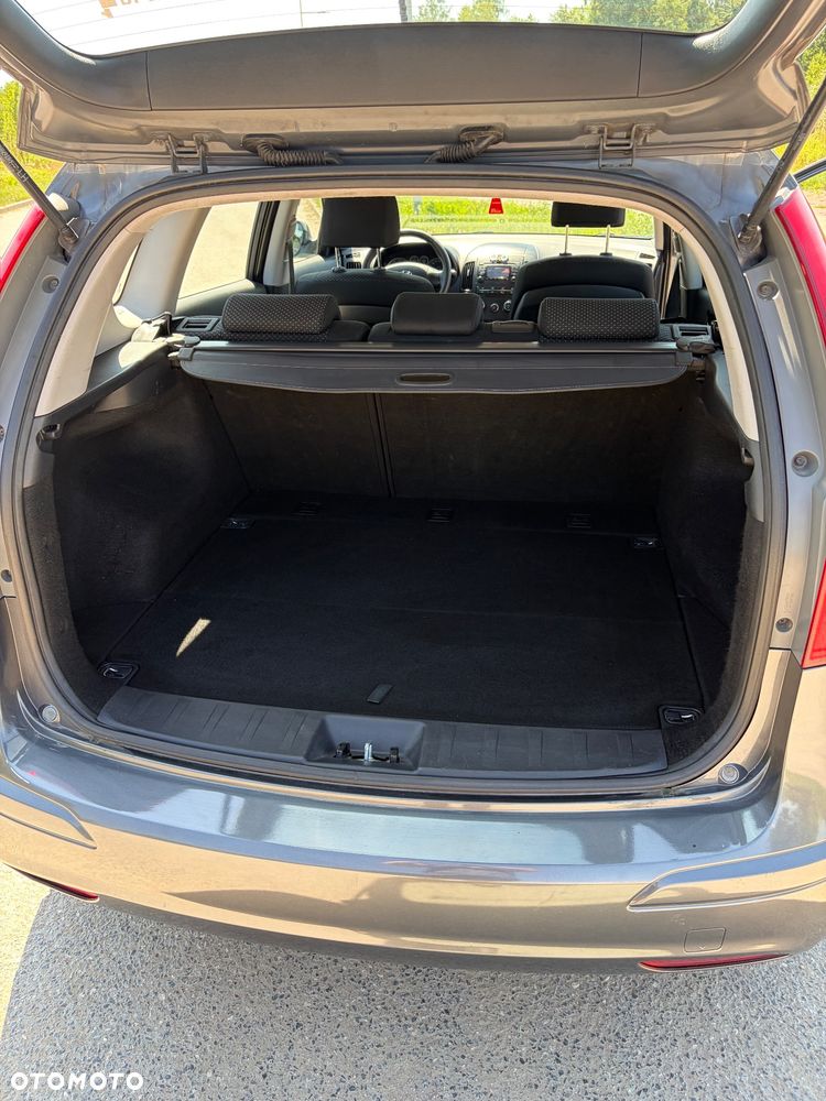 Hyundai i30 1.4 Base EU5 - 38