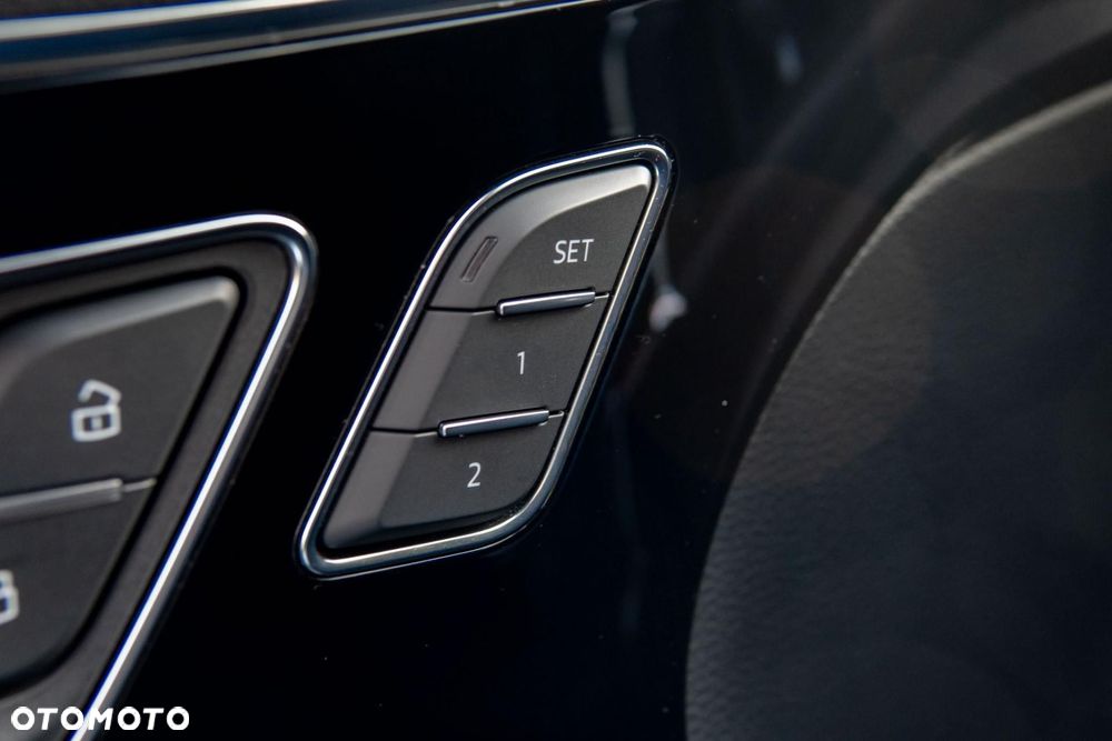 Audi SQ7 4.0 TDI Quattro Tiptronic - 32