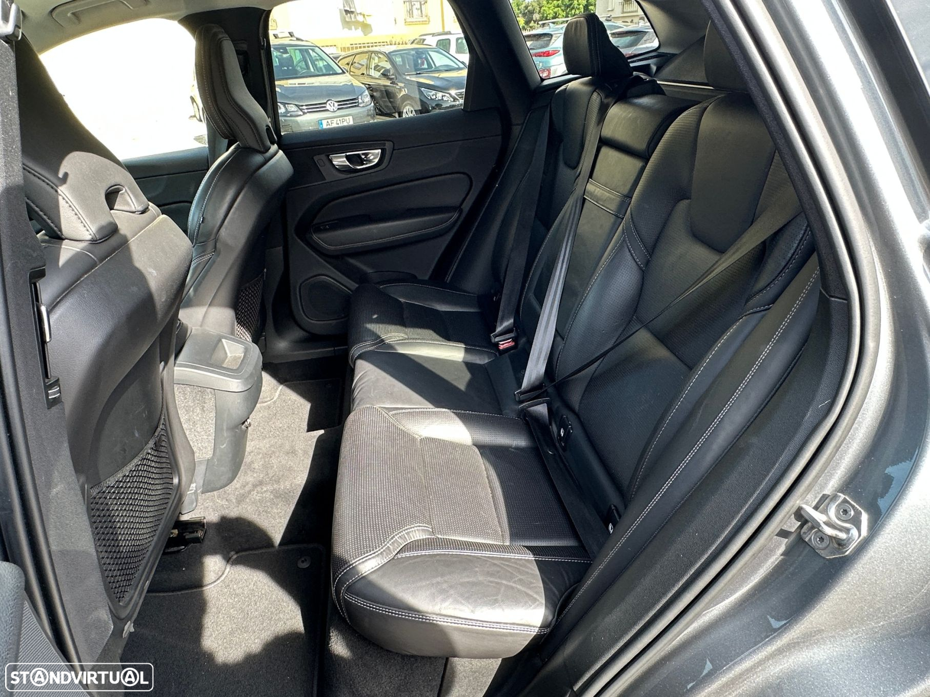 Volvo XC 60 2.0 D4 Inscription Geartronic - 11