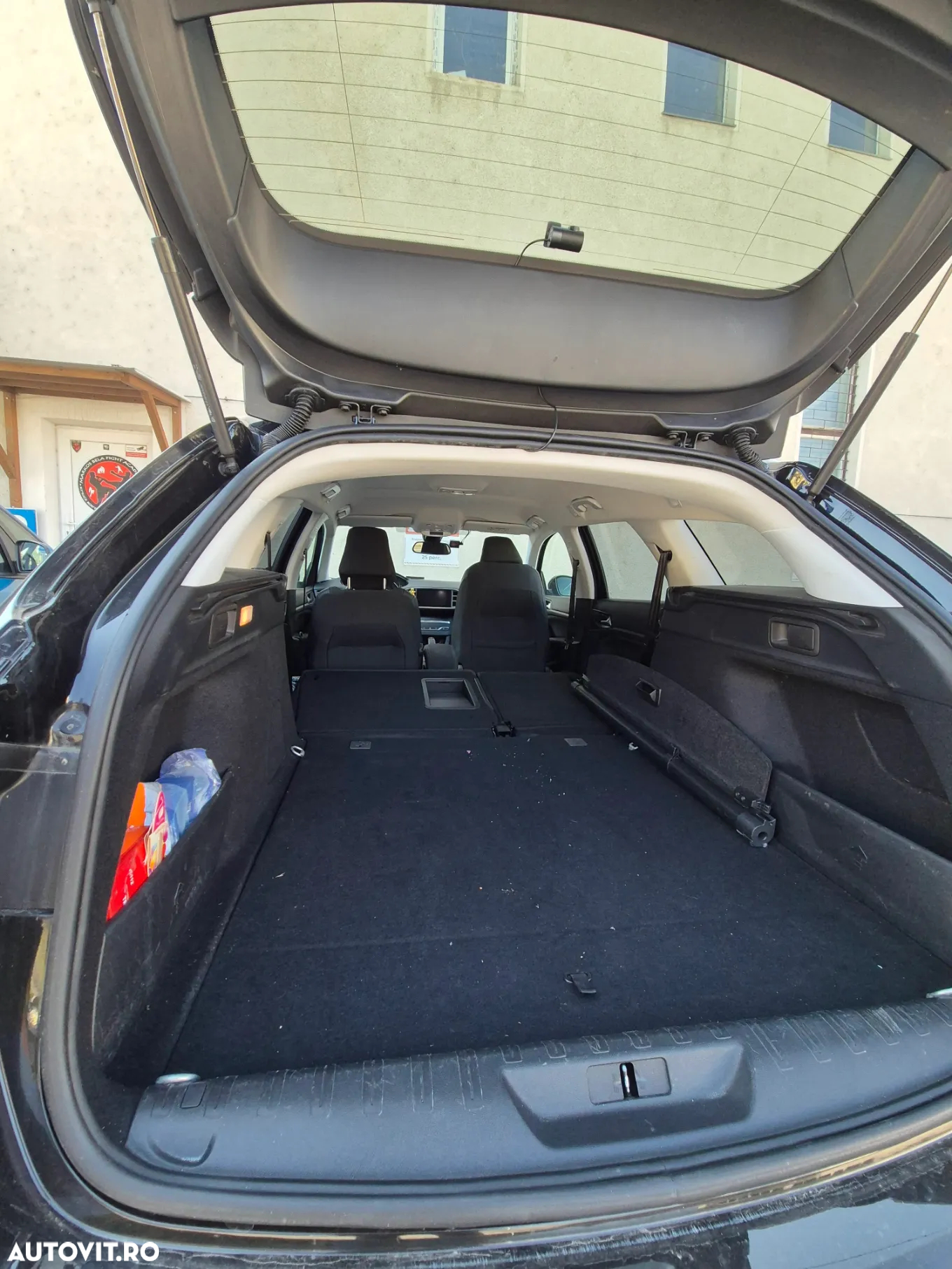 Peugeot 308 1.2 L PureTech Turbo Active Aut. - 26
