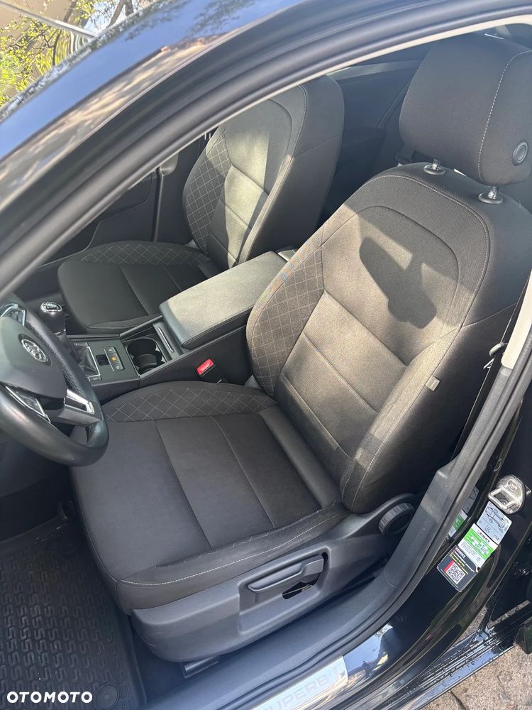Skoda Superb 1.5 TSI ACT Ambition - 10