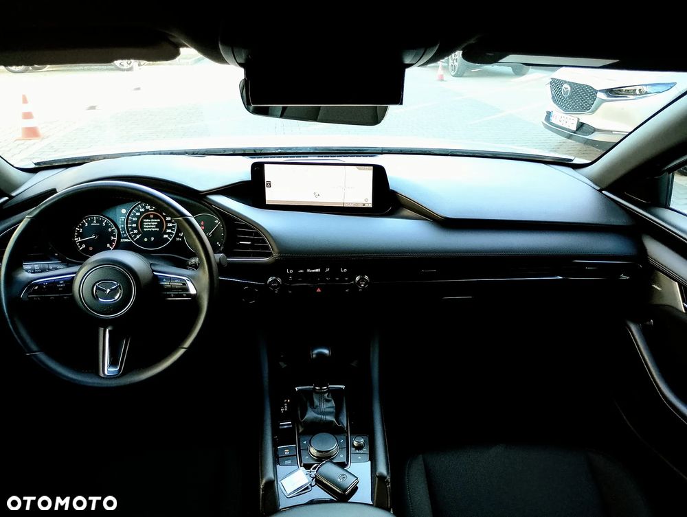 Mazda 3 2.0 mHEV Exclusive-Line - 8
