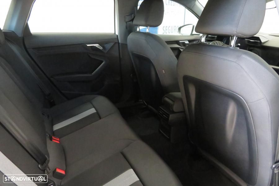 Audi A3 Sportback 30 TFSI Advanced S tronic - 33